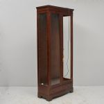 1541 8271 DISPLAY CABINET